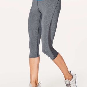 Lululemon Train times crop 17 in size 6